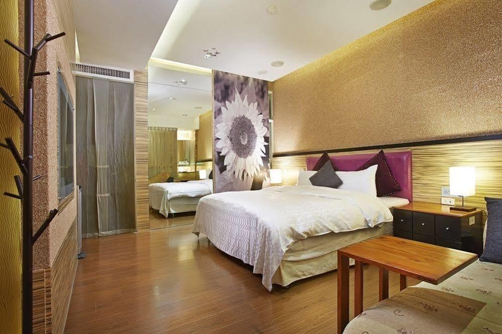 Prague Spring Boutique Motel Liujia Экстерьер фото